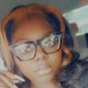 Meet your Posher, Shan